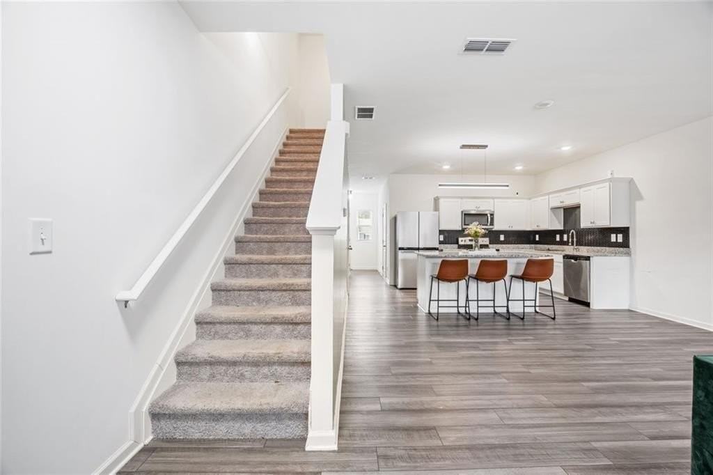 2684 Toucan Way Sw - Photo 4 of 17