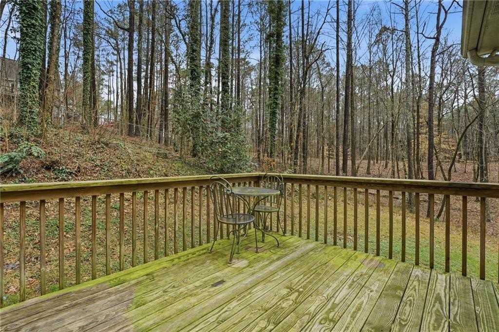 181 N Springs Dr - Photo 6 of 30