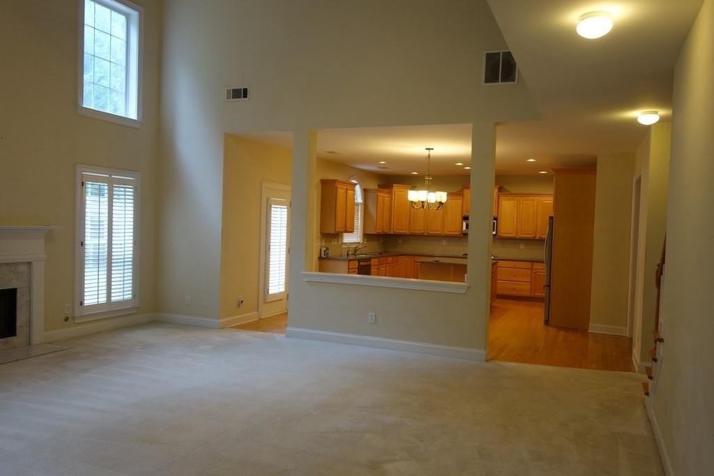 7096 Belltoll Ct - Photo 3 of 12