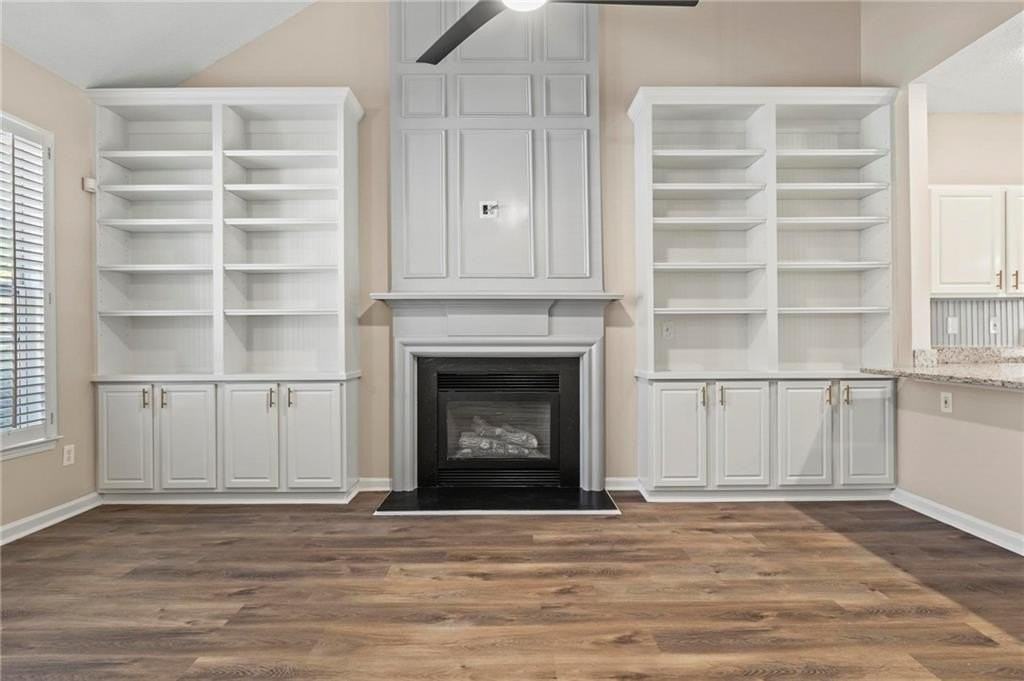 11260 Wittenridge Dr - Photo 4 of 21