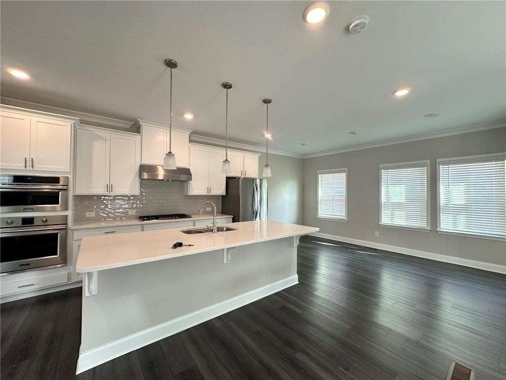 3670 Trevi Ln - Photo 2 of 14