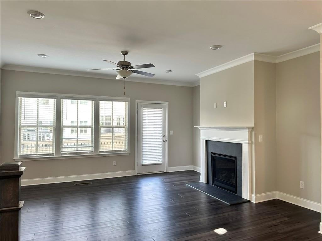 3670 Trevi Ln - Photo 4 of 14