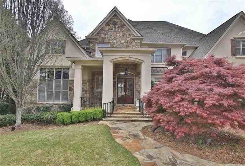 2737 Tarva Pl - Photo 3 of 33