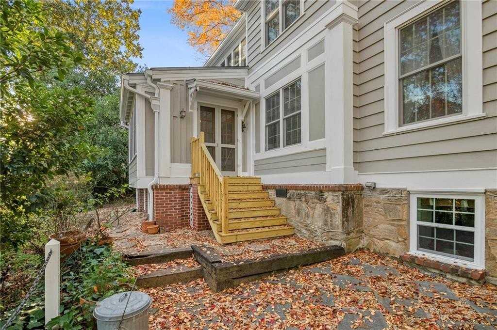 4 Ansley Dr Ne - Photo 2 of 50