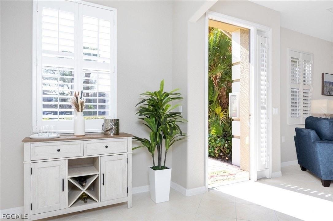 3181 Cottonwood Bnd Apt 901 - Photo 5 of 50