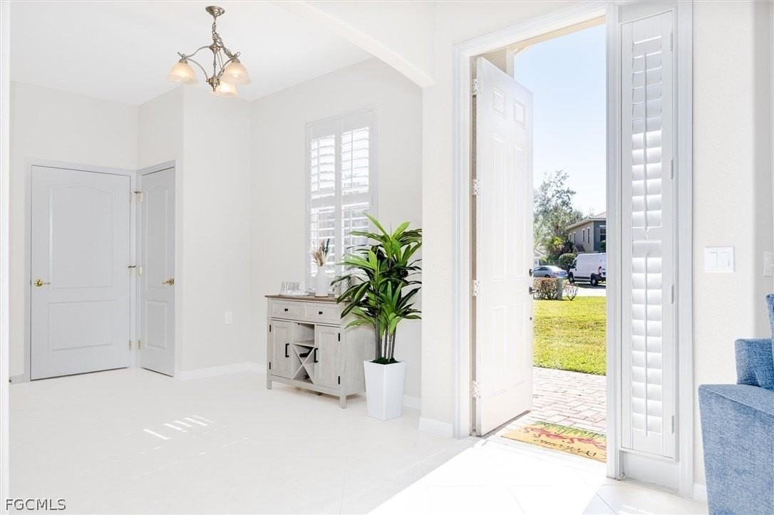 3181 Cottonwood Bnd Apt 901 - Photo 6 of 50