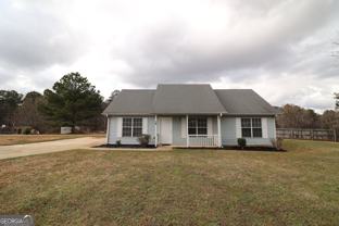 18 Southwind Dr - Photo 1 of 1