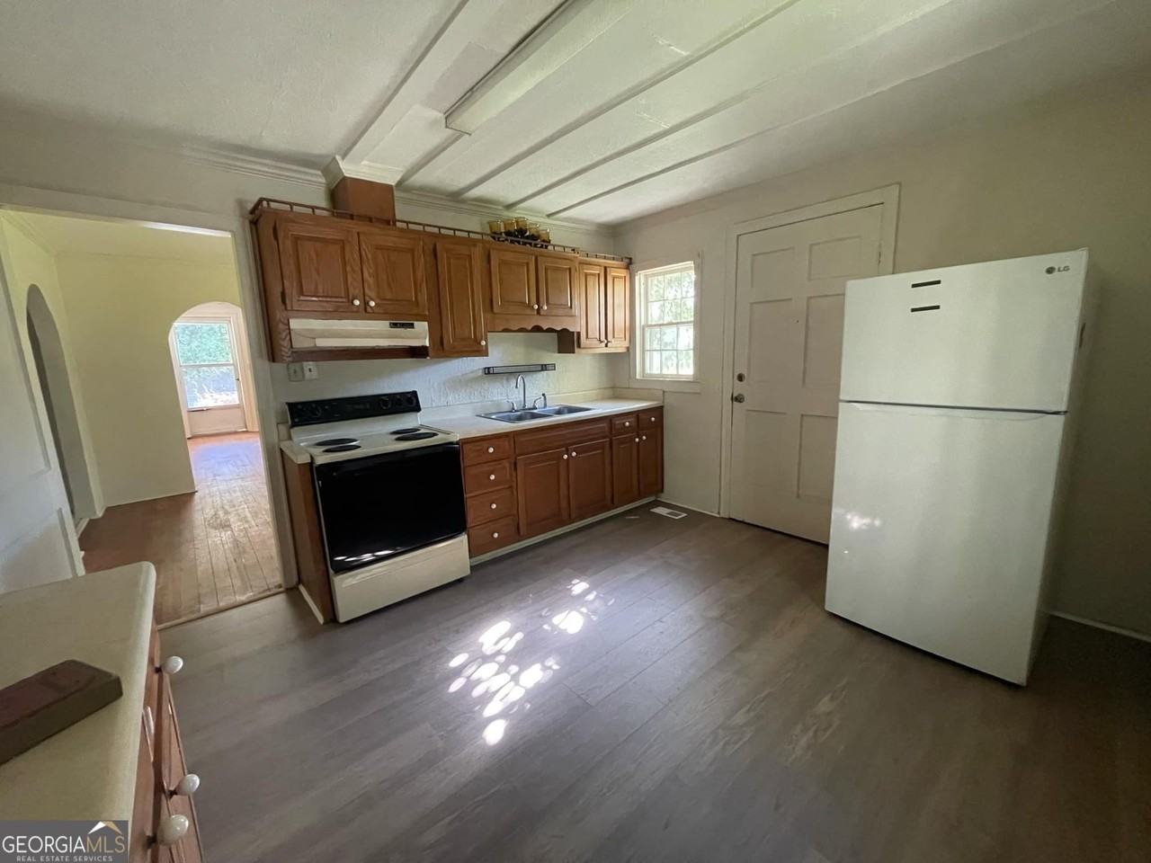 414 N Franklin St - Photo 4 of 6