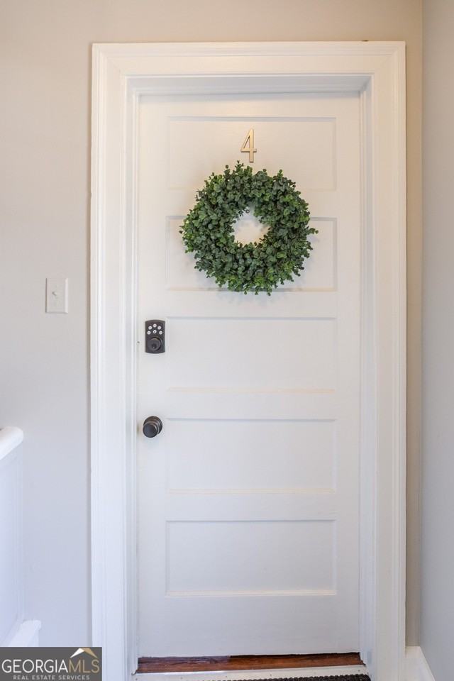 111 E Screven St - Photo 4 of 22