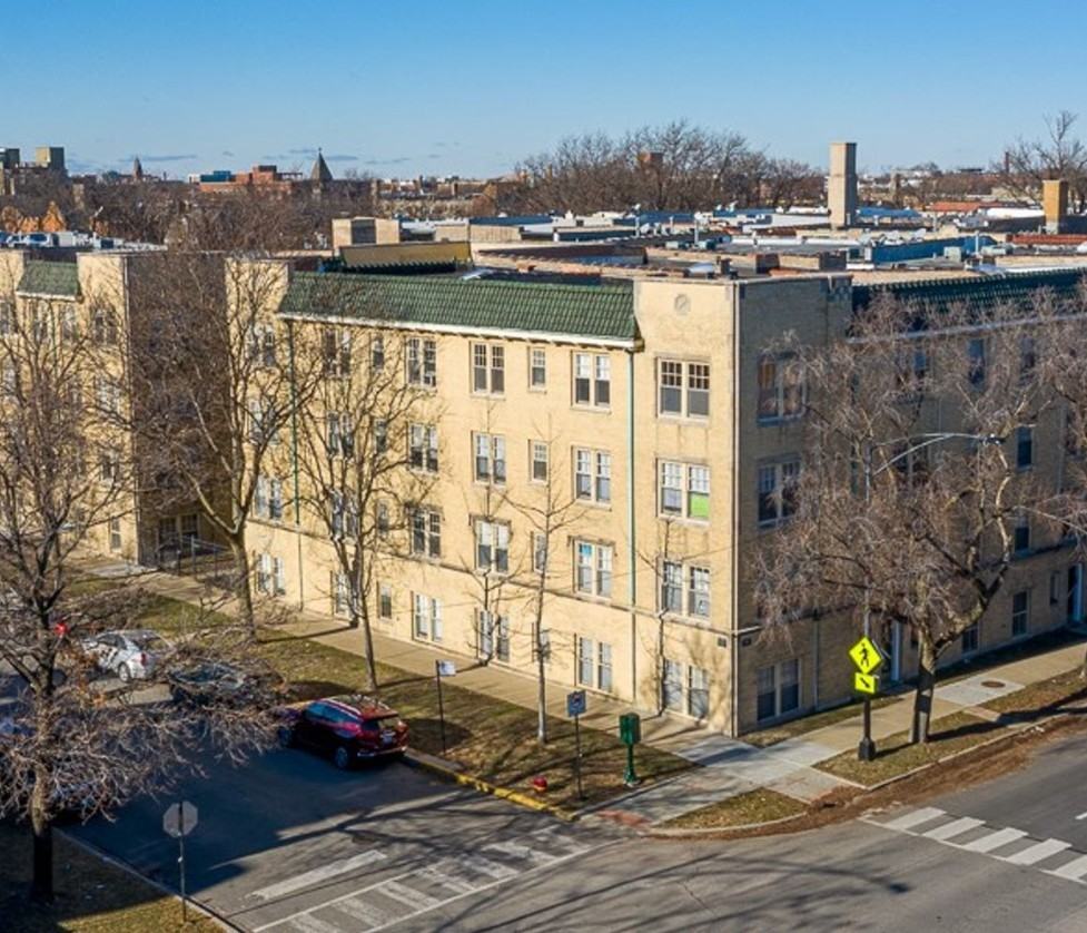 W Montrose Ave & Ashland Ave - Photo 7 of 8