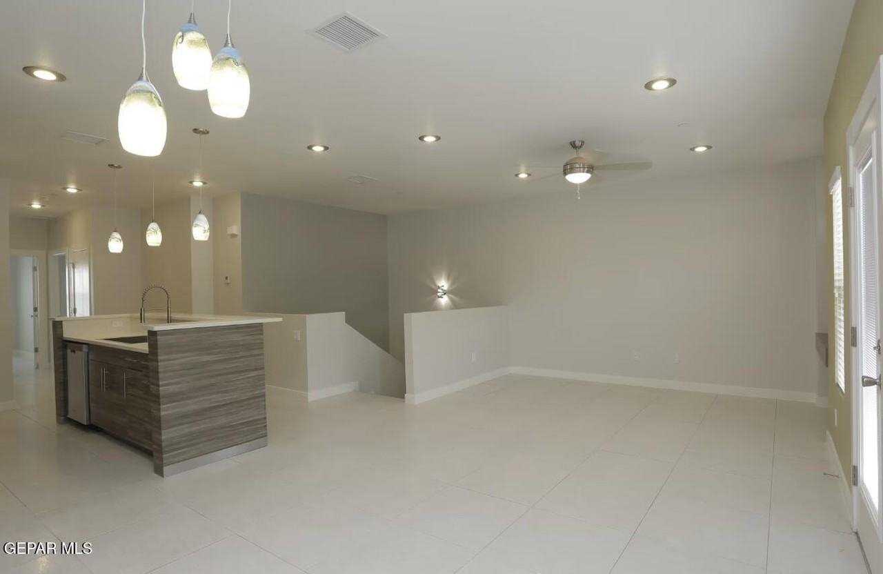 5545 Buckley Dr Unit 6 - Photo 4 of 26