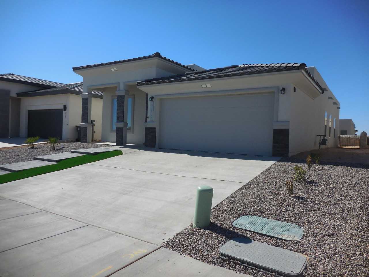 963 Aircoupe Way - Photo 3 of 28