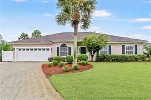 featured image of 161 Huntington Cir