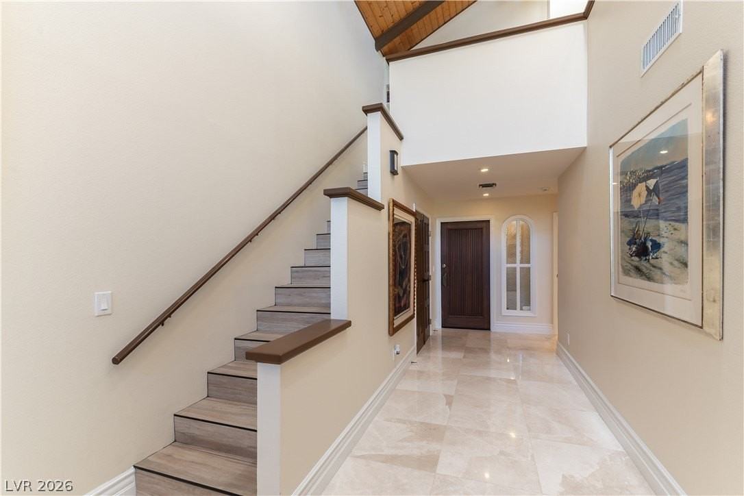 2845 Queens Courtyard Dr - Photo 3 of 50