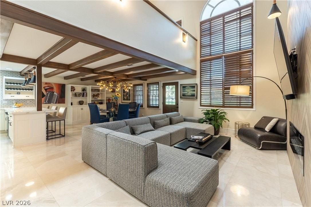 2845 Queens Courtyard Dr - Photo 6 of 50