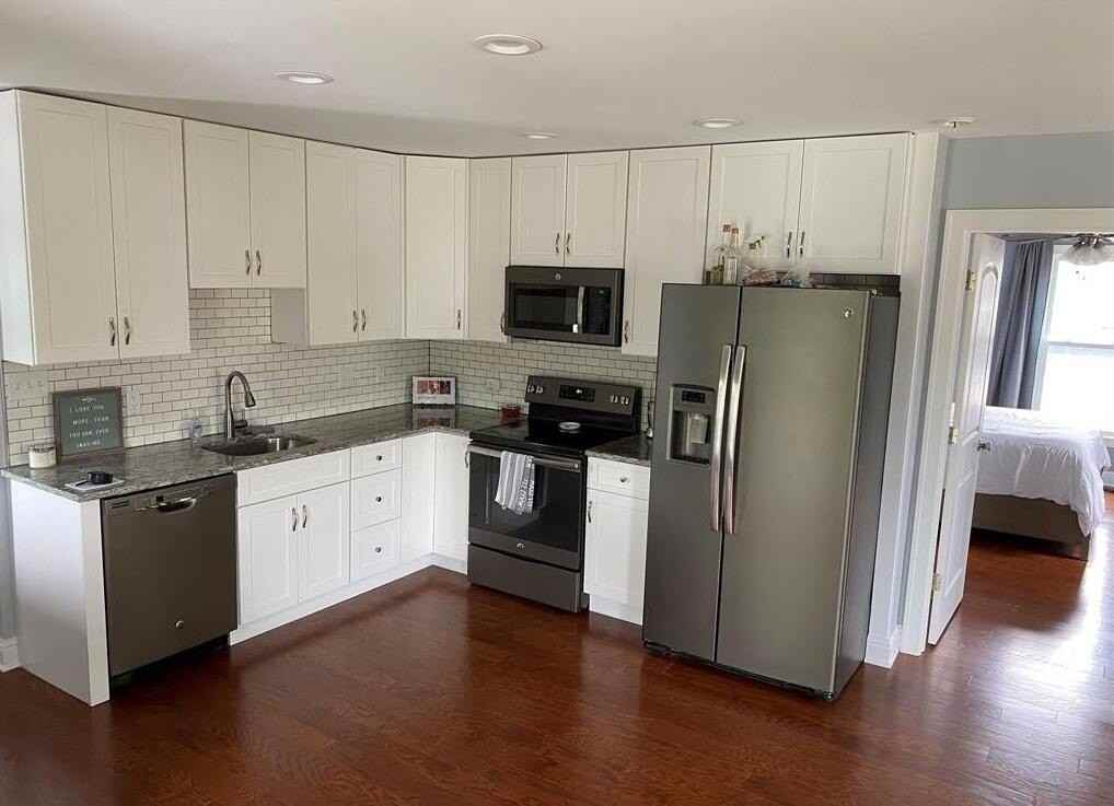 412 Starkweather St Ste B - Photo 5 of 18