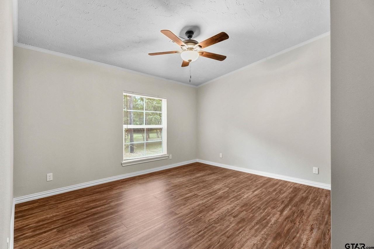 280 Fm 315 S - Photo 5 of 24