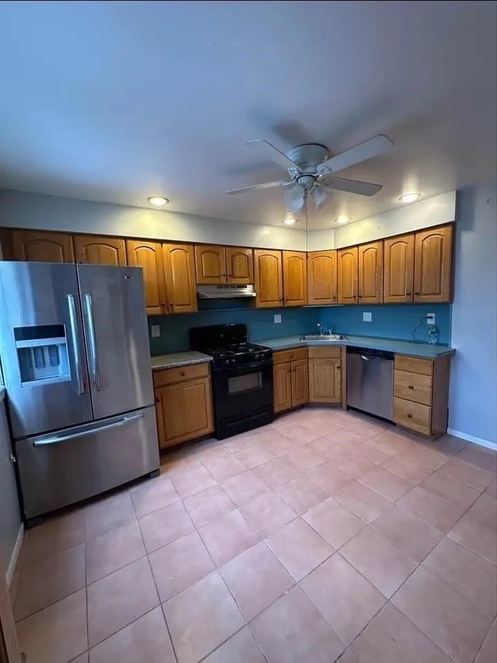 71 W 16th St #2 - Photo 2 of 9