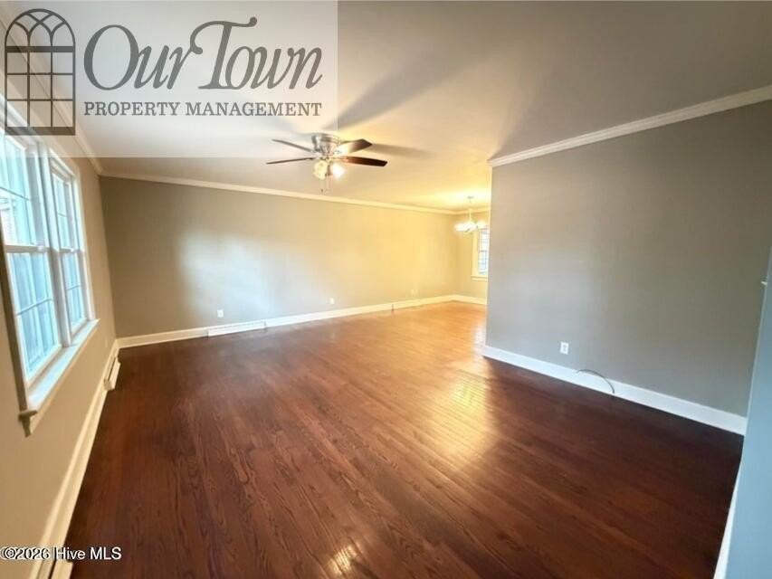 1711 Meadowbrook Ln W - Photo 3 of 13