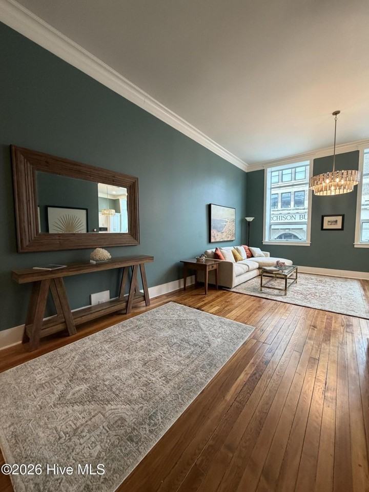 210 N Front St Unit 2 - Photo 2 of 15