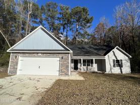 642 Walnut Dr - Photo 1 of 1