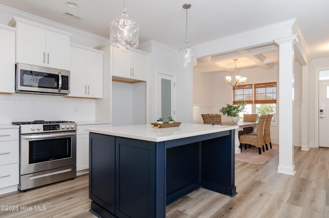 6285 Sweet Gum Dr - Photo 4 of 43