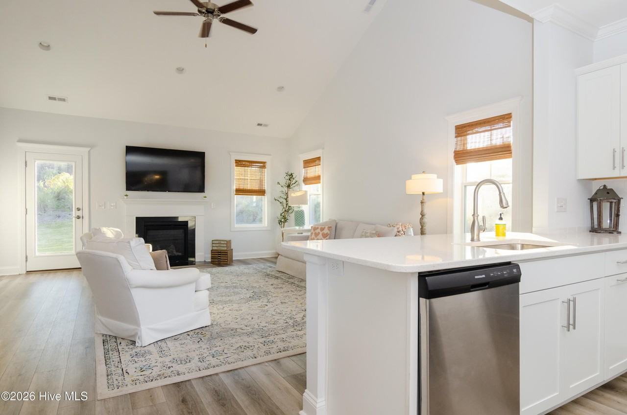 6285 Sweet Gum Dr - Photo 7 of 43