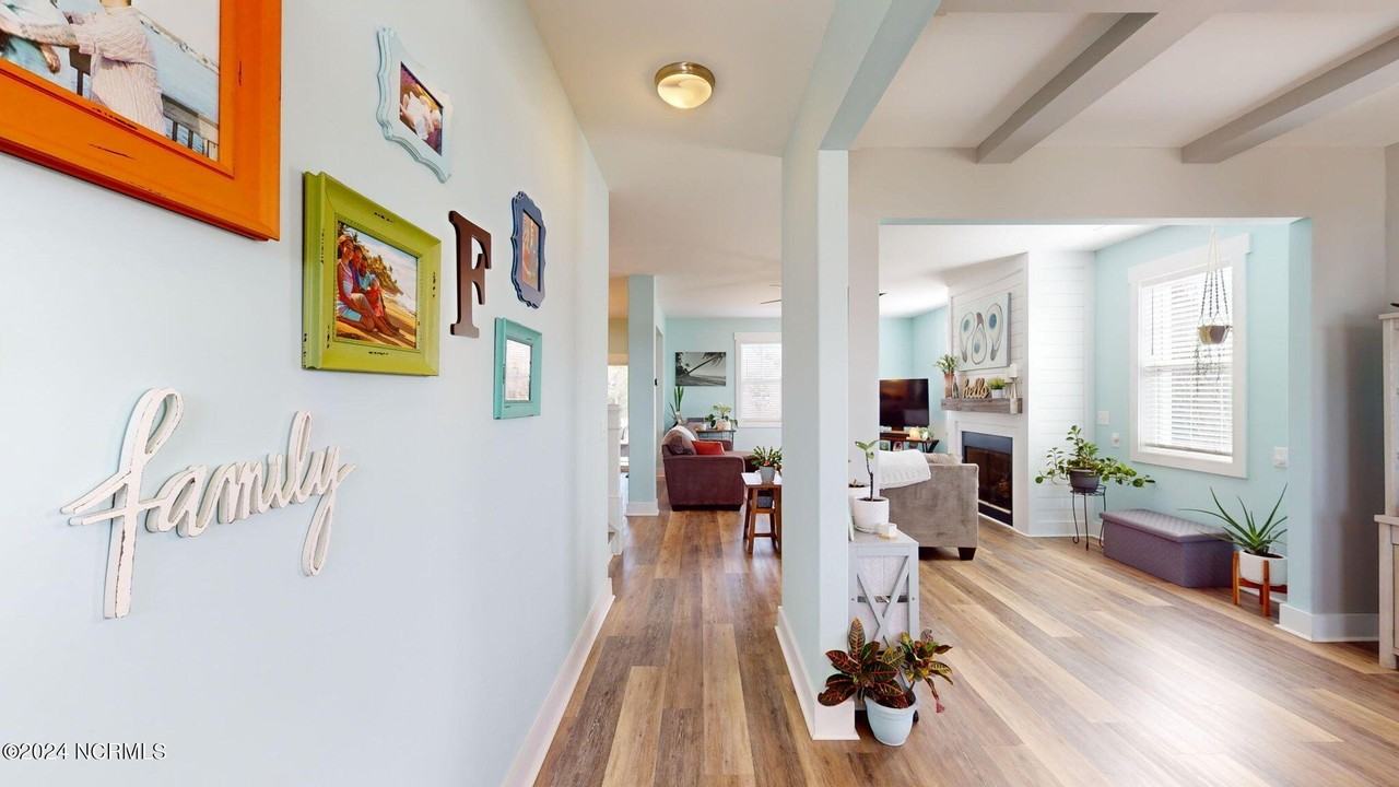 113 Bogue Harbor Ct - Photo 4 of 50