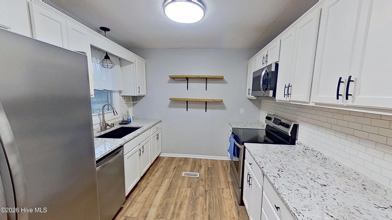 102 Northview Ct - Photo 7 of 18