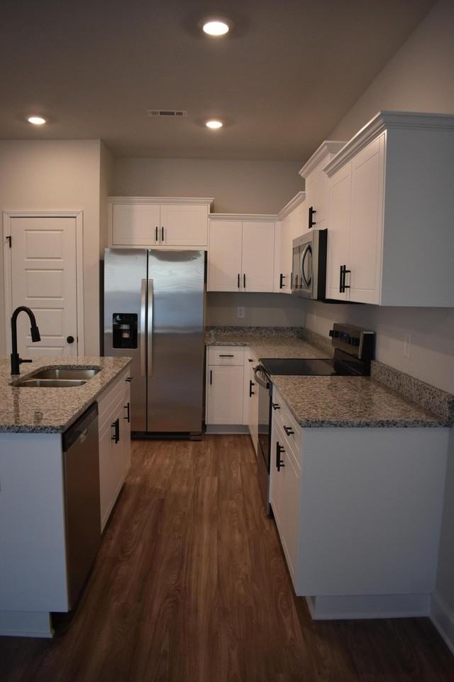 4271 Beautiful Pond Park - Photo 2 of 17