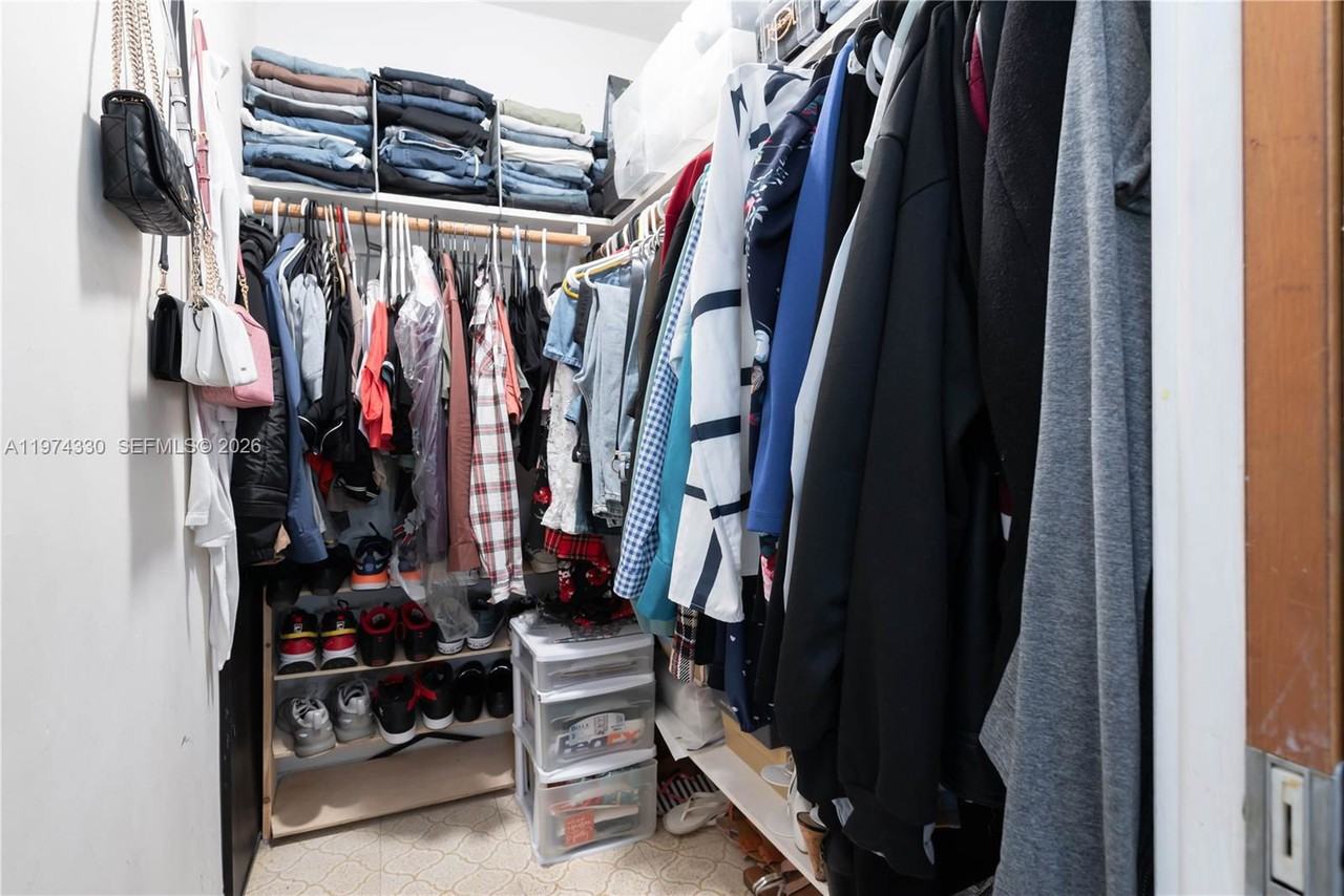 Hayes St - Photo 5 of 8