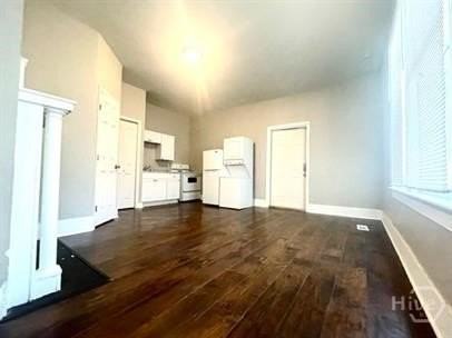 721 E 36th St Unit A - Photo 3 of 9