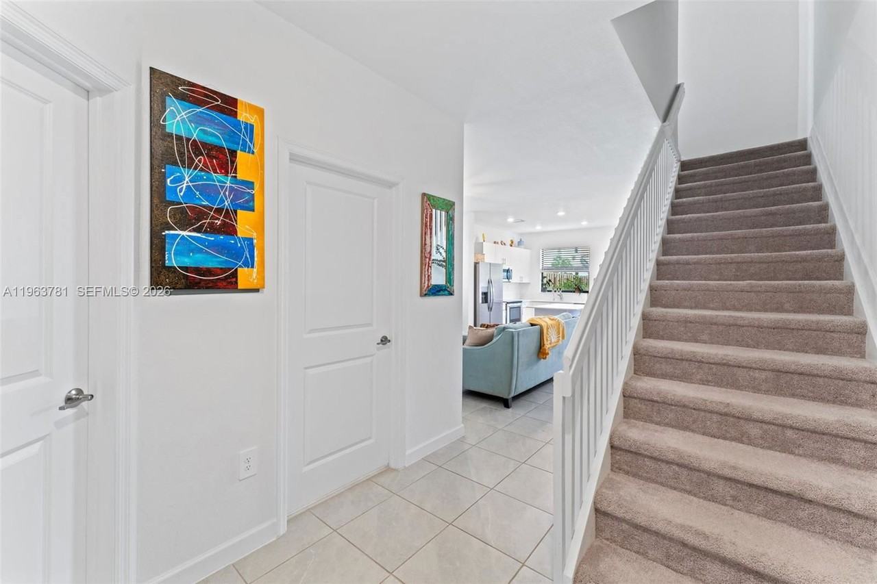 11755 Sw 246th Ter - Photo 2 of 8