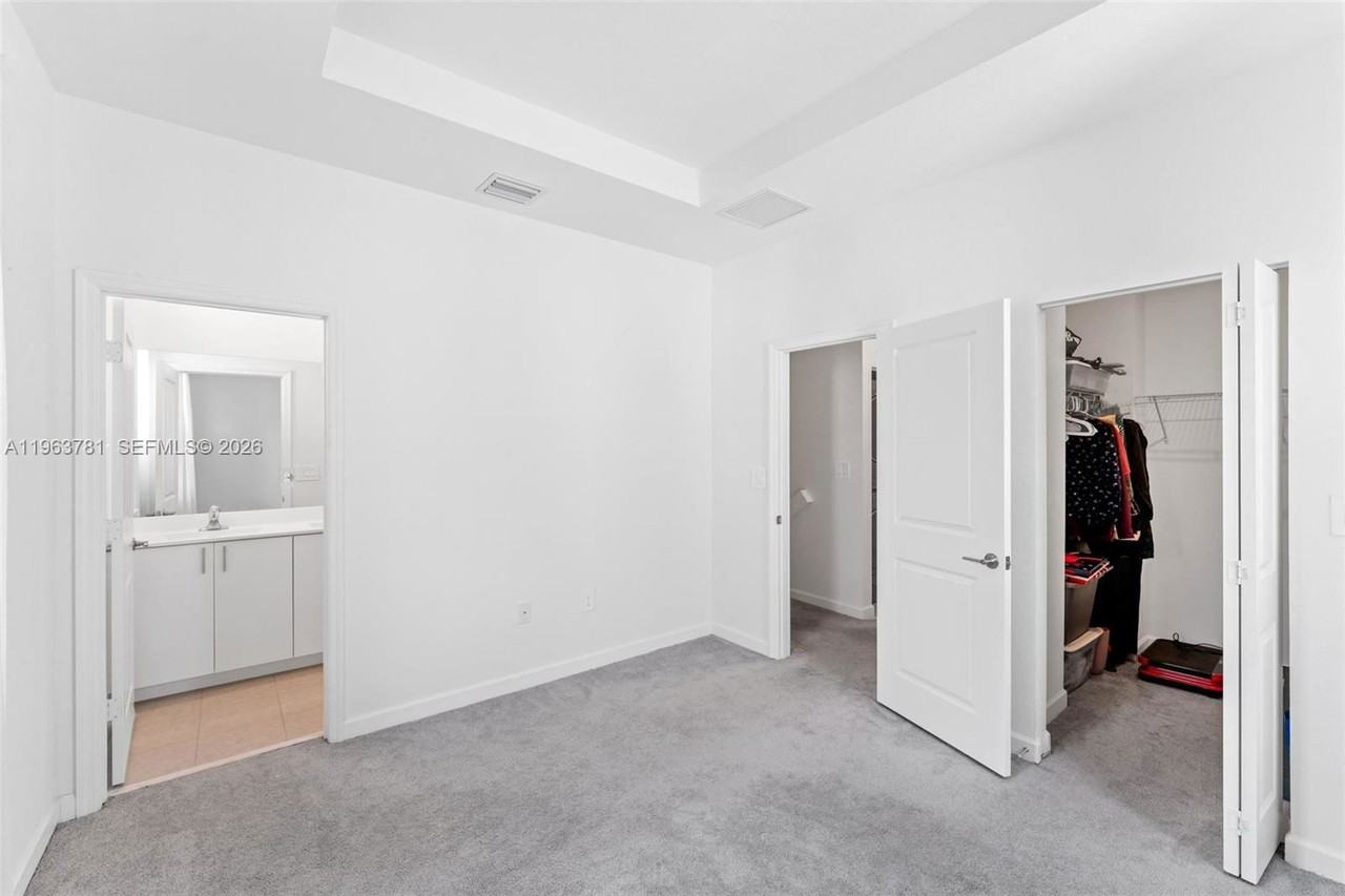 11755 Sw 246th Ter - Photo 6 of 8