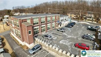 featured image of 374 W Main St Apt 204