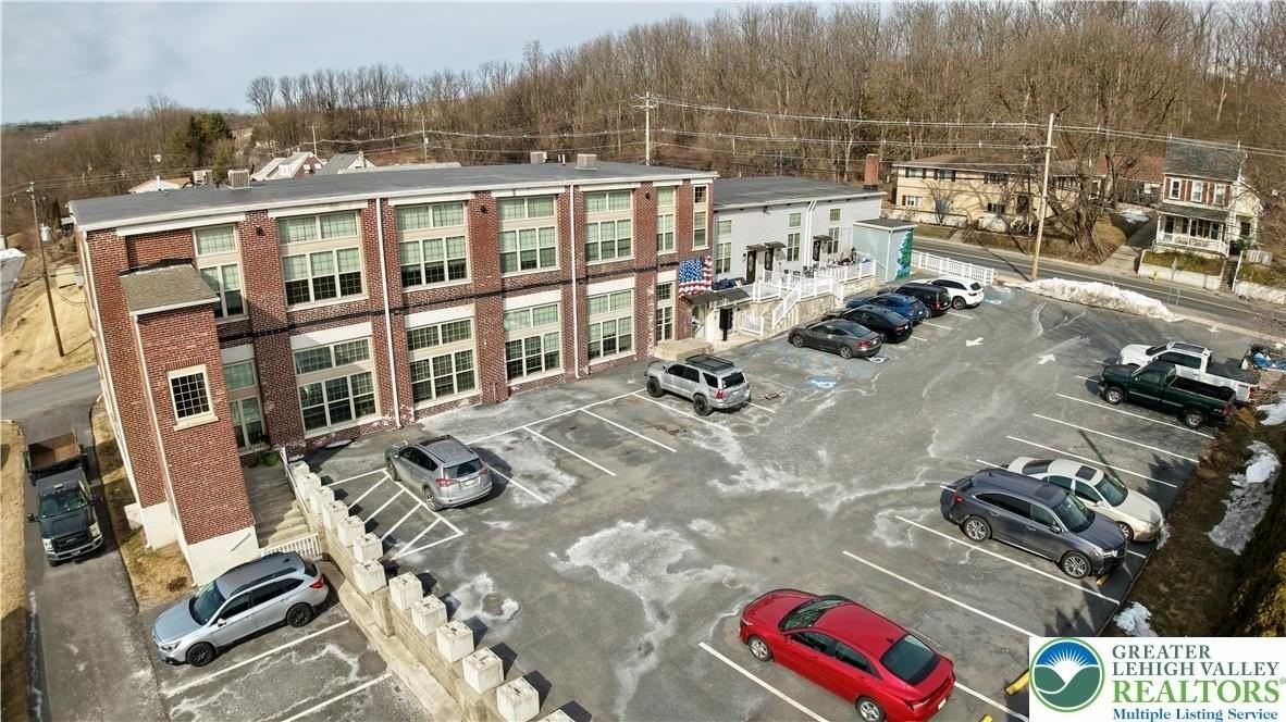 374 W Main St Apt 203 - Photo 2 of 30