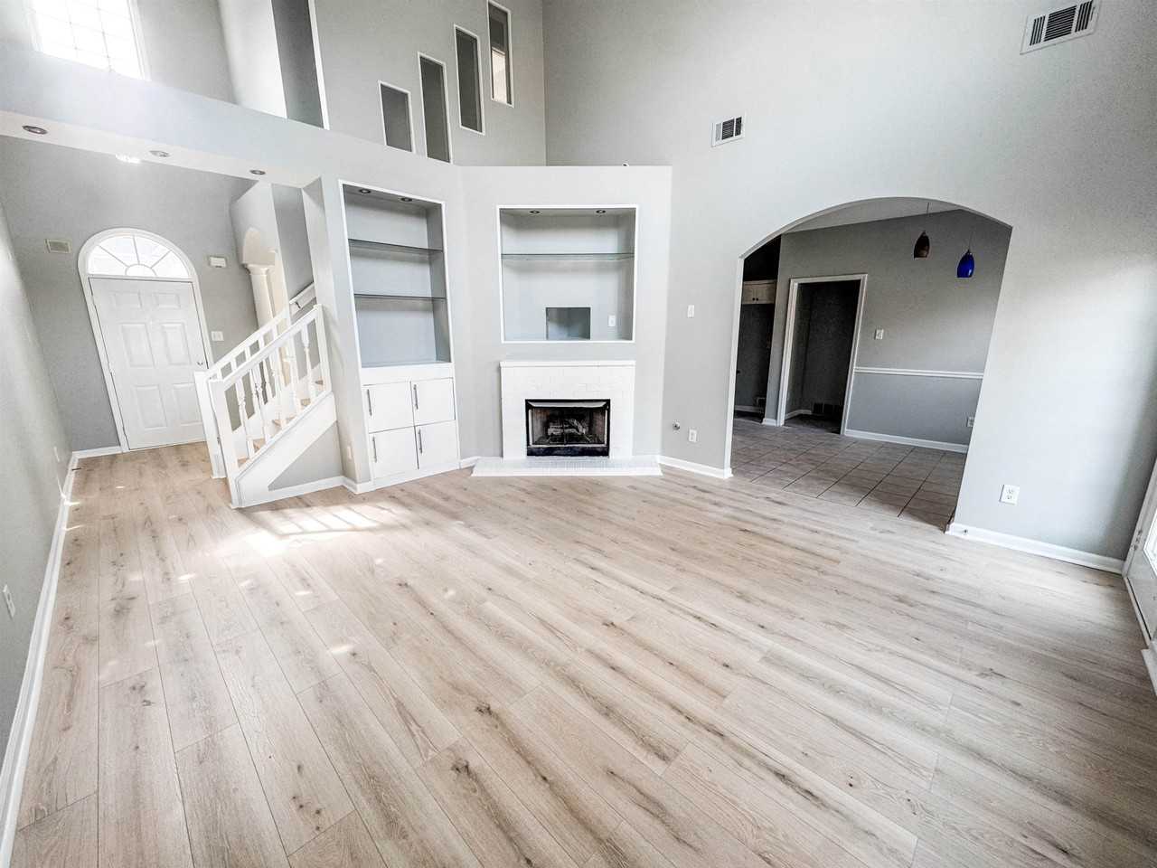 9288 S Fairmont Cir - Photo 4 of 14