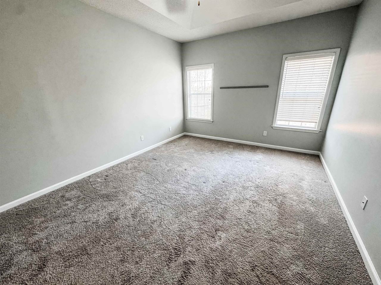 9288 S Fairmont Cir - Photo 7 of 14