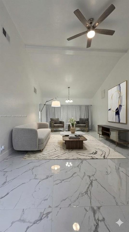 7085 W Sunrise Blvd #7085