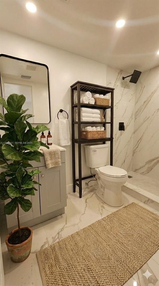 7085 W Sunrise Blvd #7085 - Photo 3 of 32