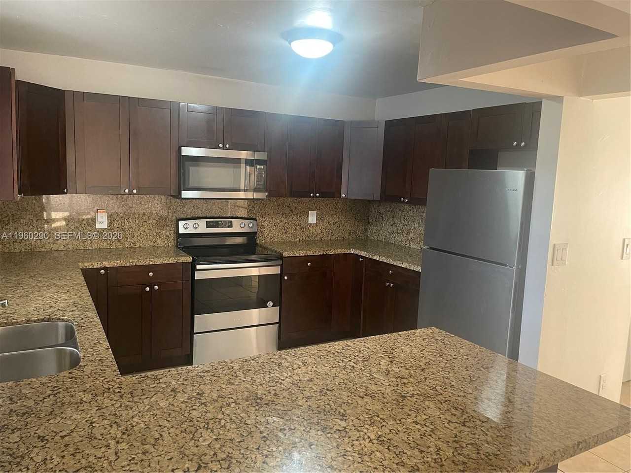 2191 Bayberry Dr #2191 - Photo 2 of 39