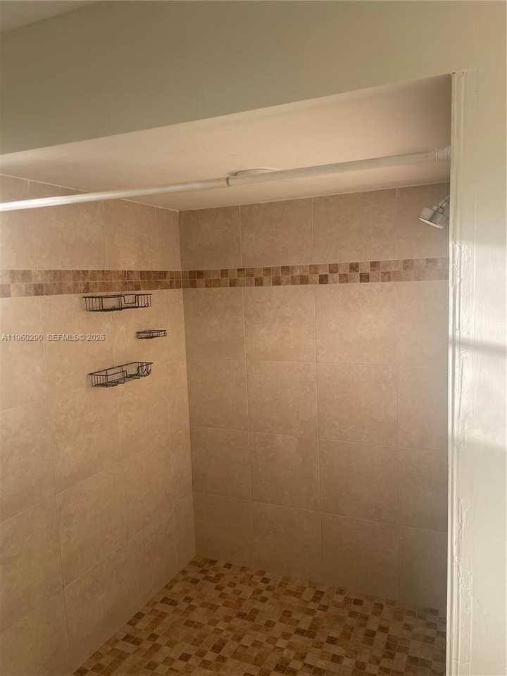 2191 Bayberry Dr #2191 - Photo 6 of 39