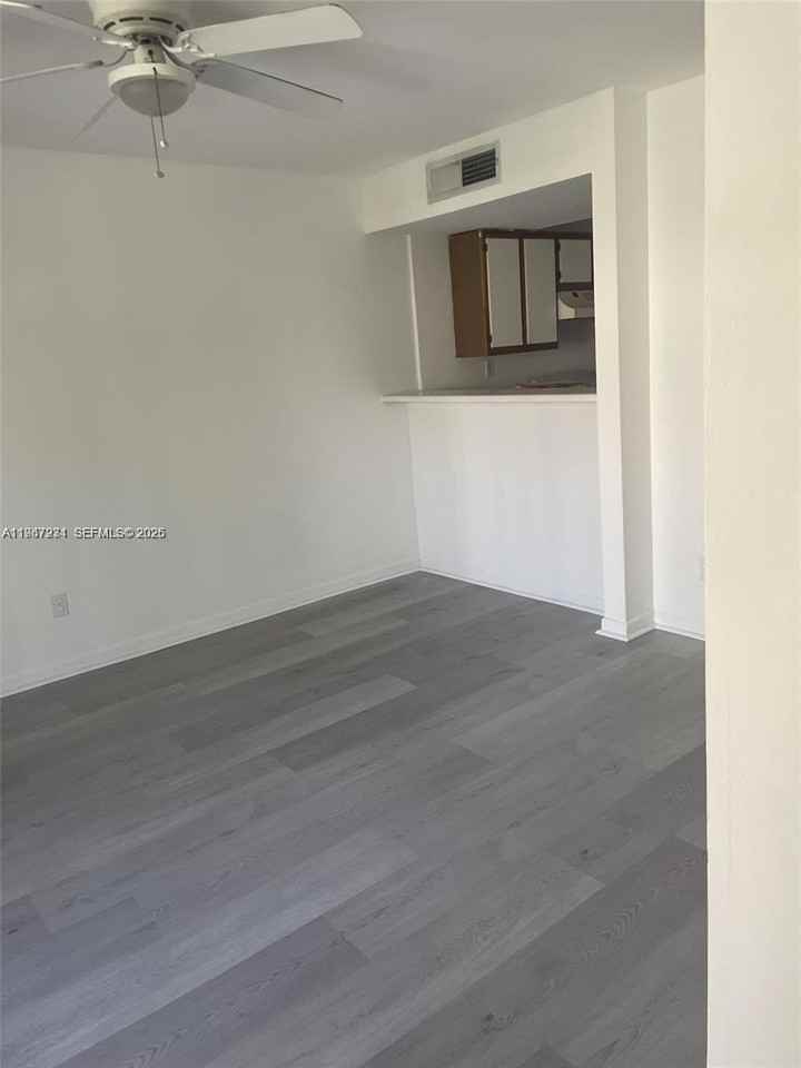 15290 Sw 106th Ln #308 - Photo 2 of 7