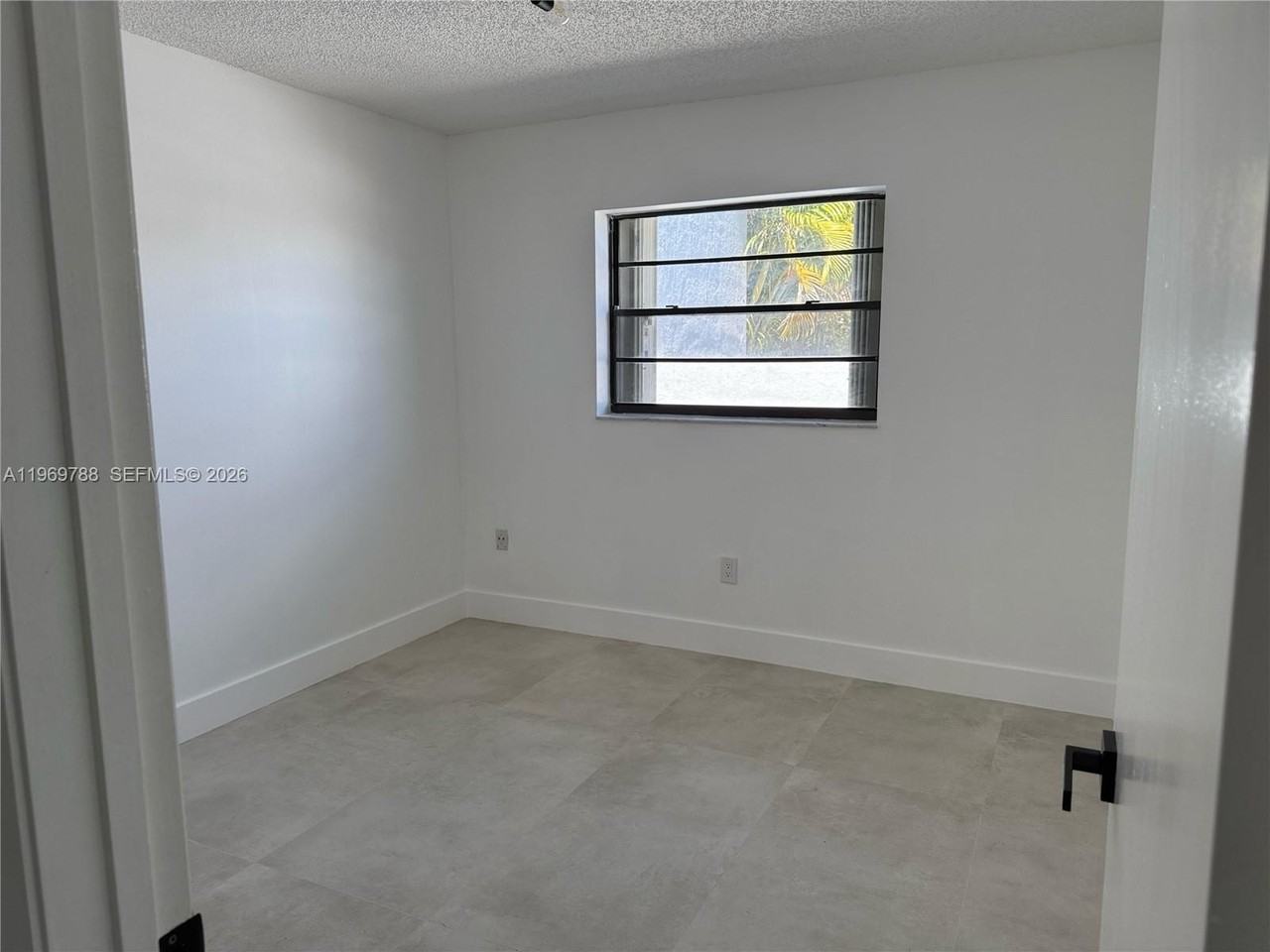 15332 Sw 80th Ln #15332 - Photo 6 of 16