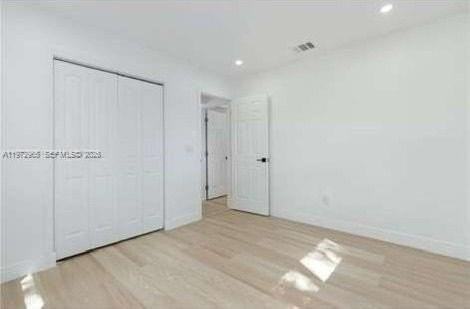 5701 Sw 41st St - Photo 4 of 25