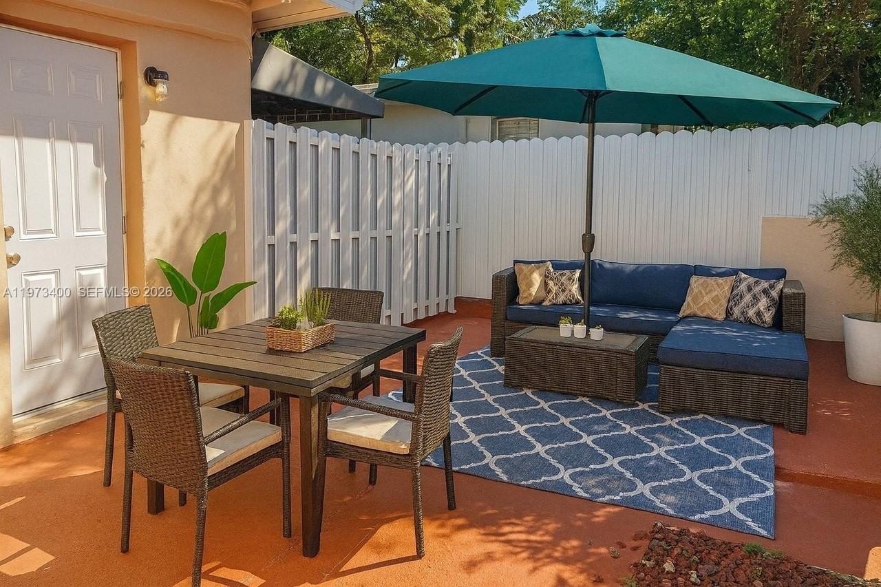 1450 Sw 6th St #2 - Photo 7 of 12