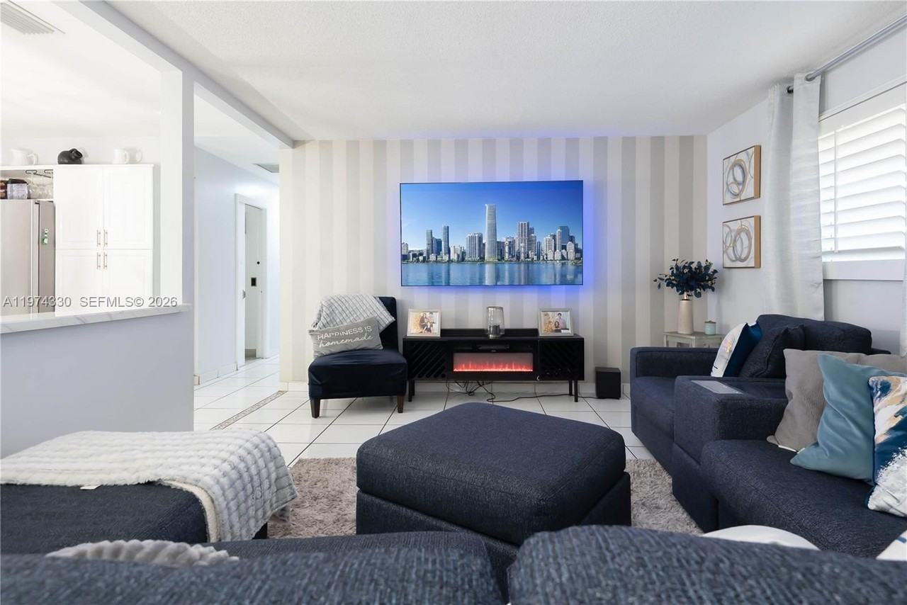 5640 Hayes St #5640 - Photo 2 of 32