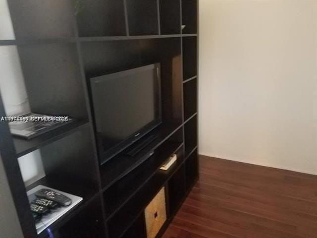 1430 Ne 170th St #214 - Photo 6 of 18