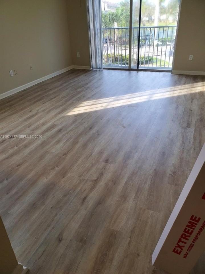 1952 Marsh Harbor Dr #1952 - Photo 2 of 7