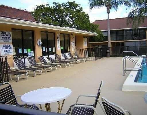 5849 Washington St #80 - Photo 4 of 4